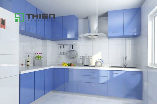 Tủ bếp hiện đại với thiết kế hai tầng tủ