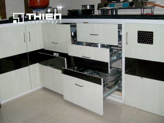 Tủ bếp gỗ nhựa Laminate vân gỗ sáng màu