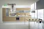 Tủ bếp gỗ công nghiệp Laminate hiện đại dành cho nhà nhỏ.